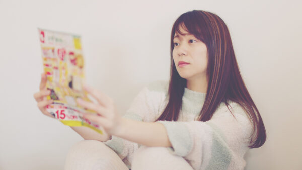 チラシとWeb広告、どっちが正解？